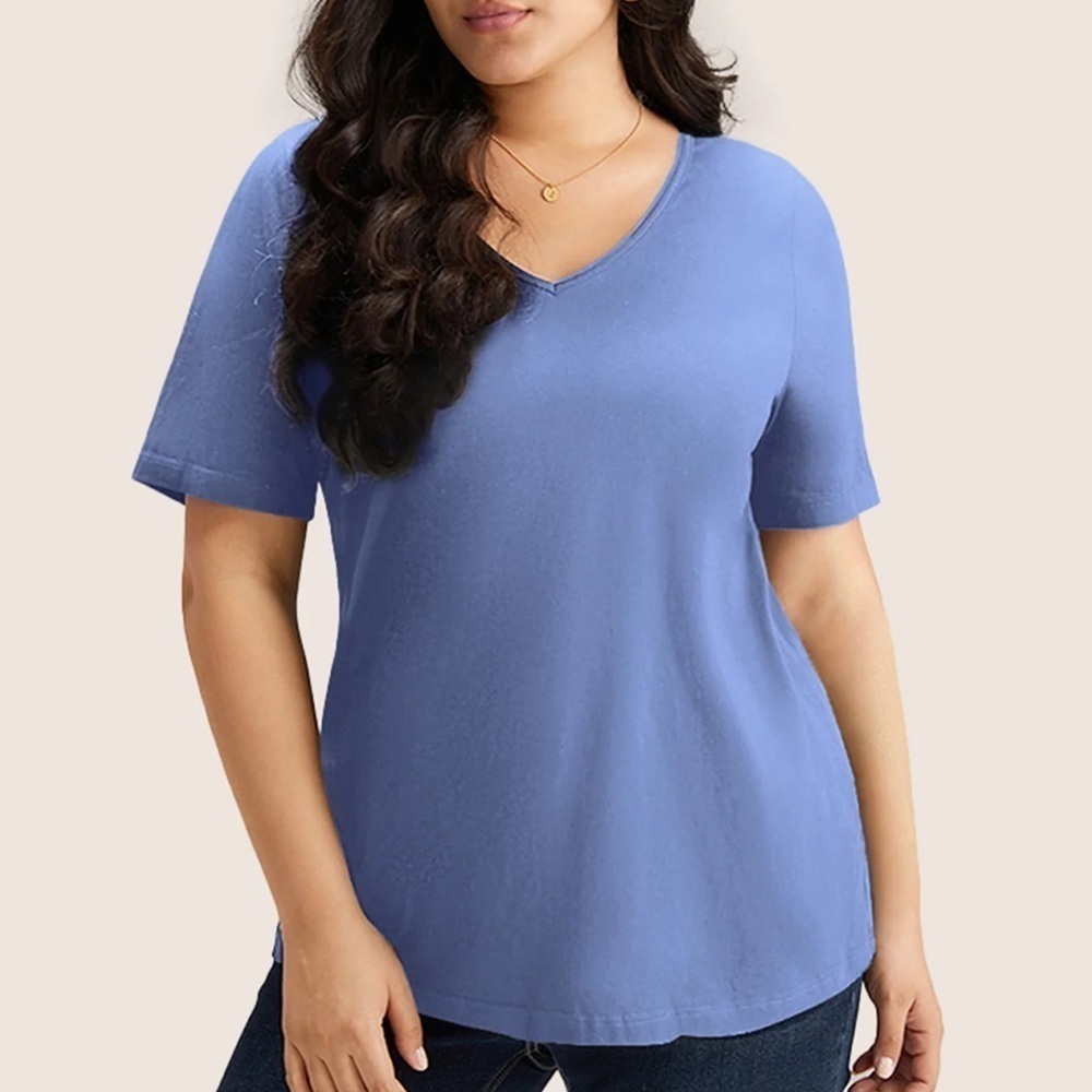 BloomChic Cotton V Neck Plain Basic T-shirt - Picture 5 of 6
